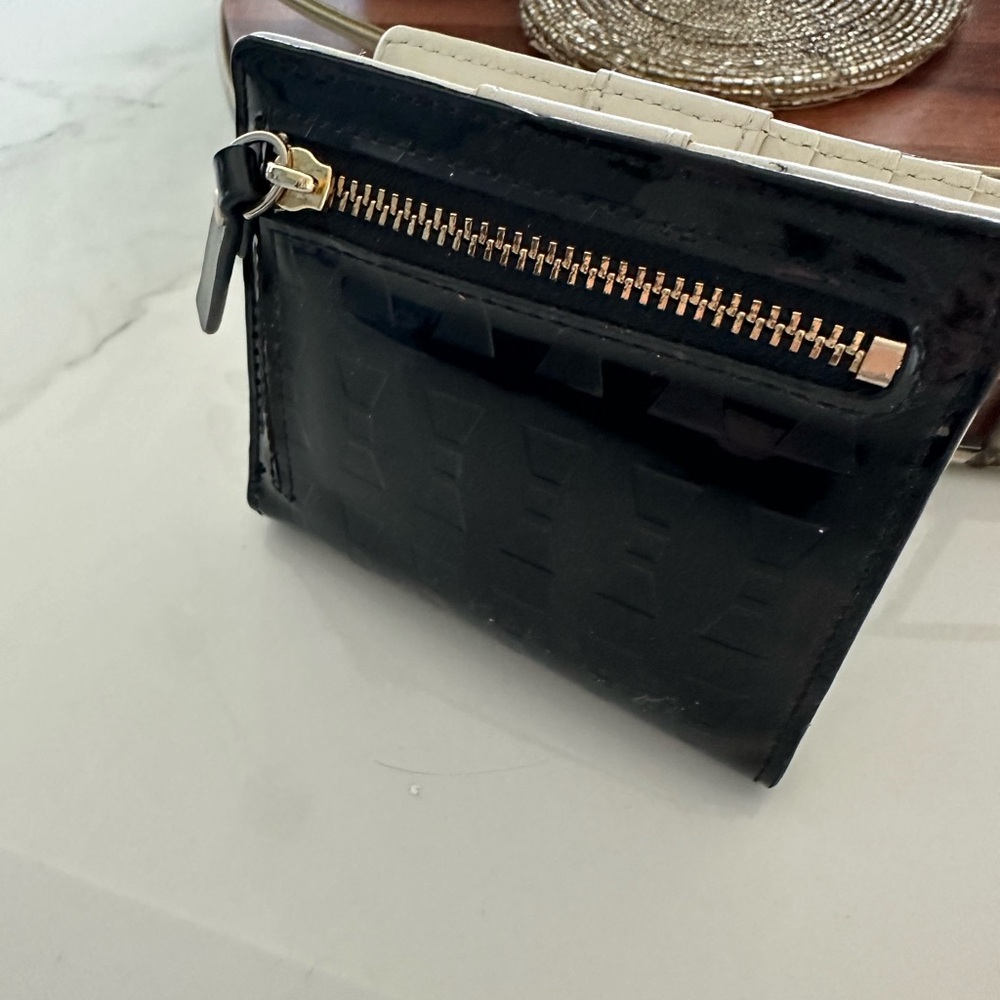 Kate Spade Mini Wallet - Picture 3 of 3